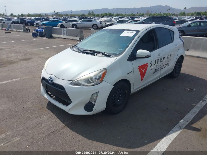 VIN JTDKDTB30G1137787 2016 TOYOTA PRIUS C no.2