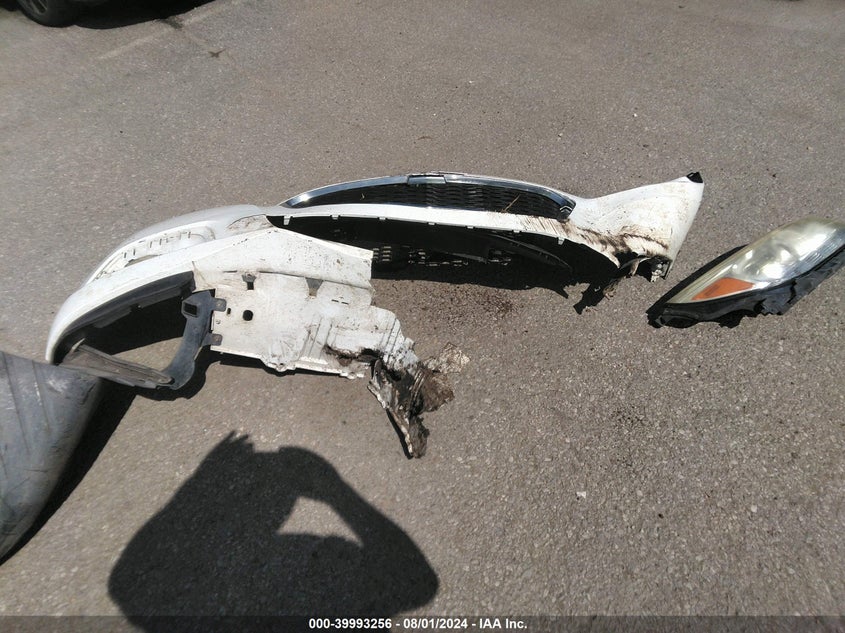 2014 Chevrolet Malibu 2Lt VIN: 1G11E5SLXEF235545 Lot: 39993256