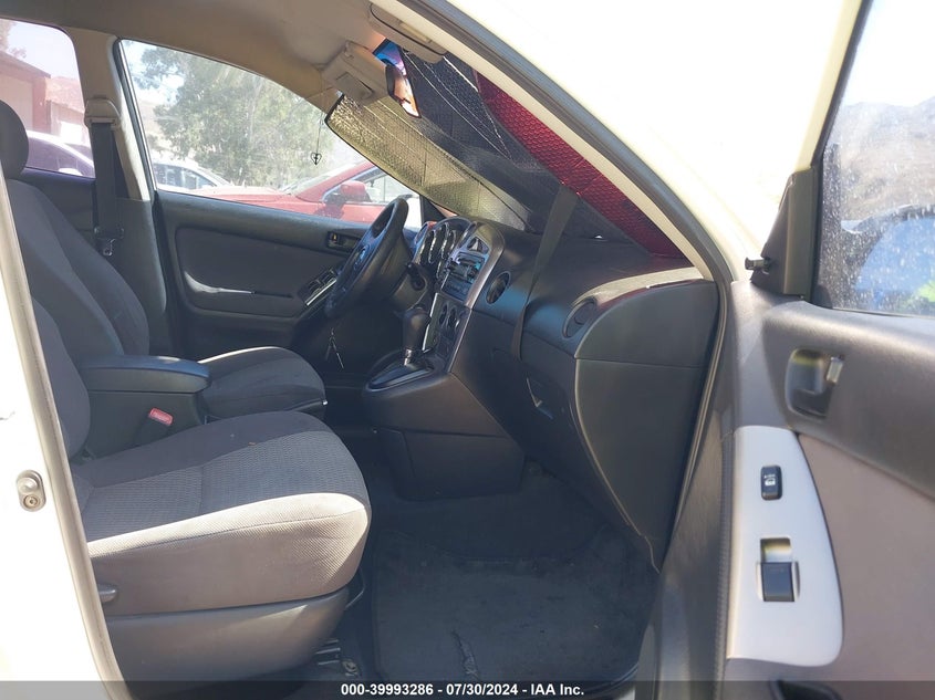 2005 Toyota Matrix Xr VIN: 2T1KR32E25C473985 Lot: 39993286