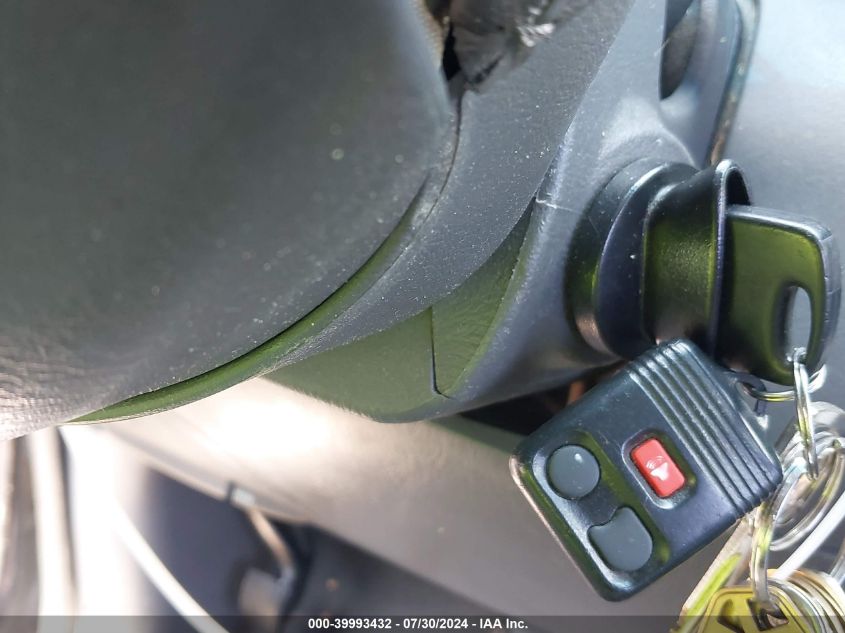 2001 Ford F-150 Lariat/Xl/Xlt VIN: 1FTRX17W21NA67318 Lot: 39993432