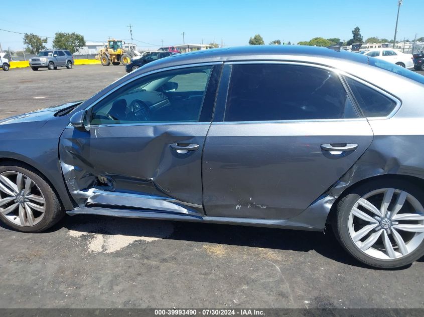 2017 Volkswagen Passat 1.8T Sel Premium VIN: 1VWCT7A31HC018052 Lot: 39993490