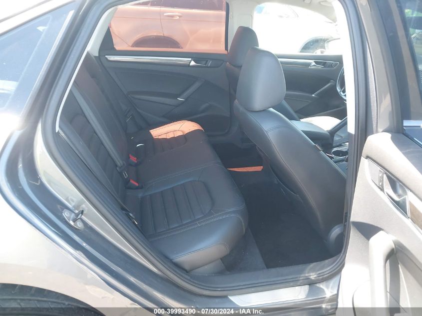 2017 Volkswagen Passat 1.8T Sel Premium VIN: 1VWCT7A31HC018052 Lot: 39993490