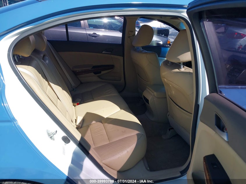 2010 Honda Accord Sdn 2.4 Ex-L/Ex-L VIN: 1HGCP2F83AA090694 Lot: 39993788