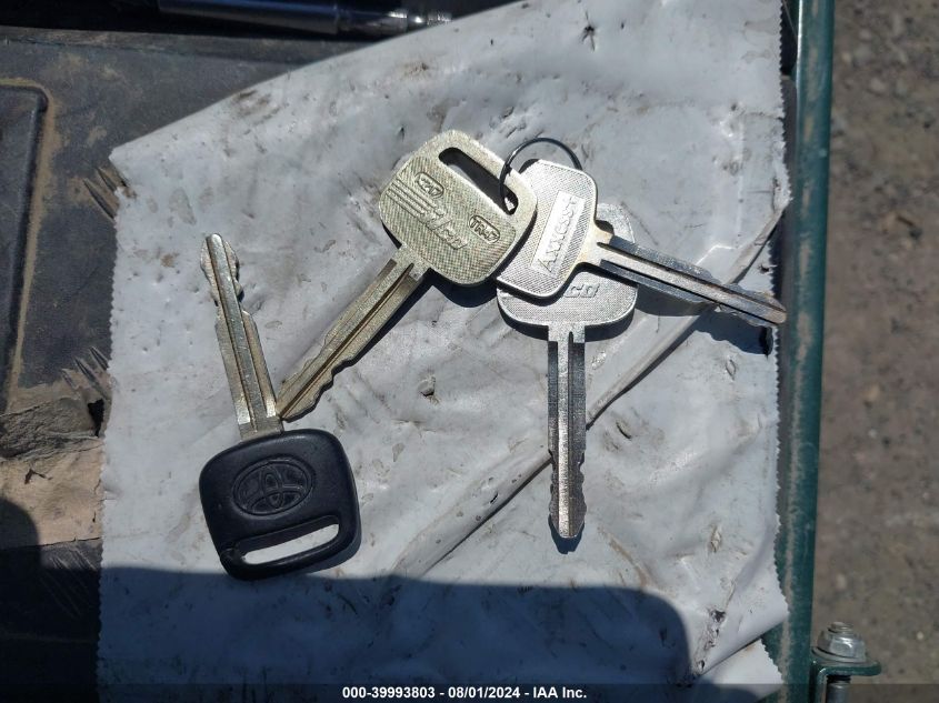 1998 Toyota Tacoma VIN: 4TAVL52N7WZ104360 Lot: 39993803