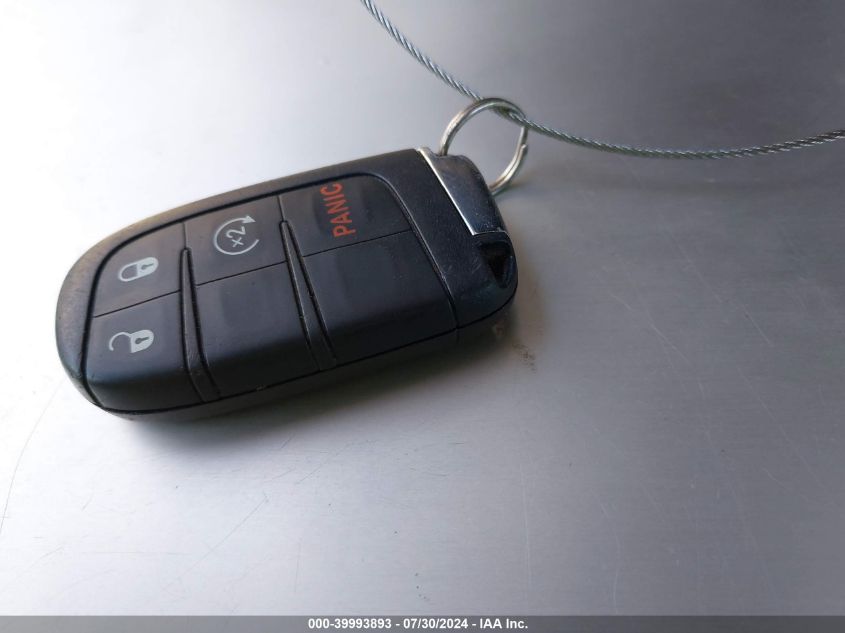 2018 Jeep Compass Latitude Fwd VIN: 3C4NJCBB2JT212972 Lot: 39993893