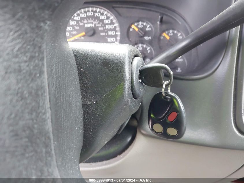 2005 Chevrolet Suburban 1500 Ls VIN: 3GNEC16Z95G245236 Lot: 39994013