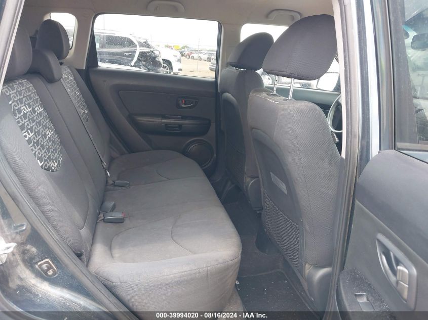 2011 Kia Soul + VIN: KNDJT2A2XB7346560 Lot: 39994020