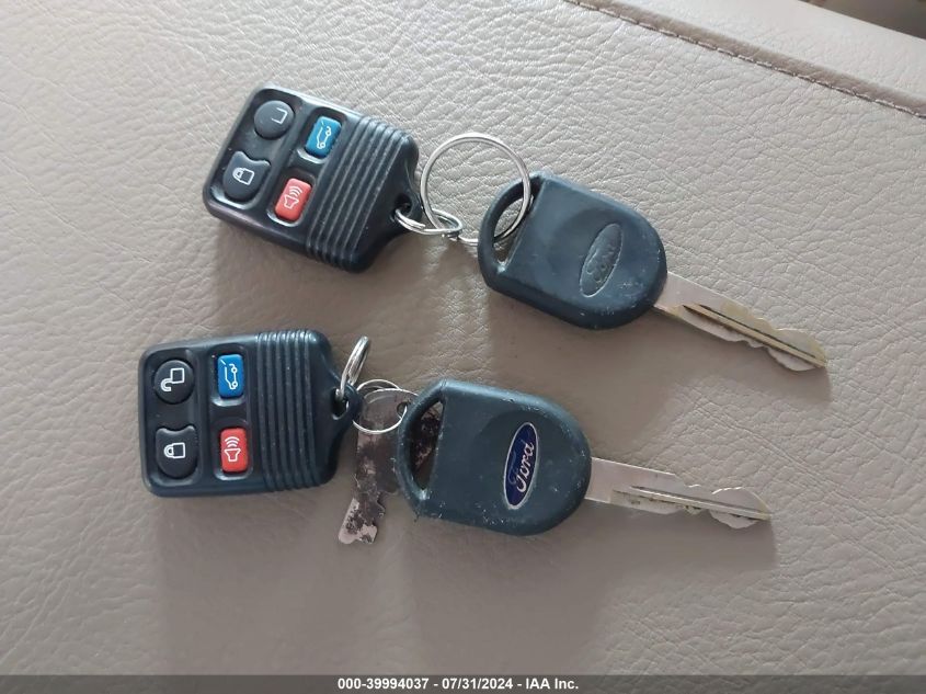 2004 Ford Expedition Eddie Bauer VIN: 1FMFU18L24LA85118 Lot: 39994037