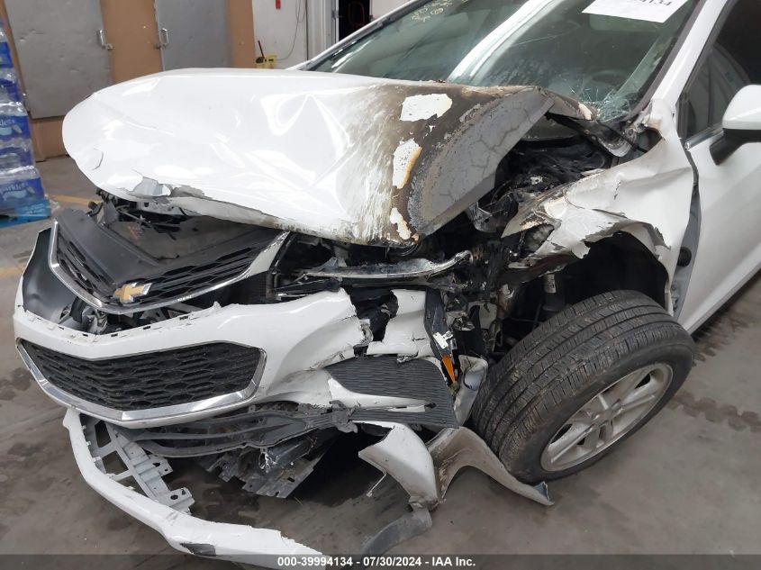 2017 Chevrolet Cruze Lt Auto VIN: 1G1BE5SM2H7105481 Lot: 39994134