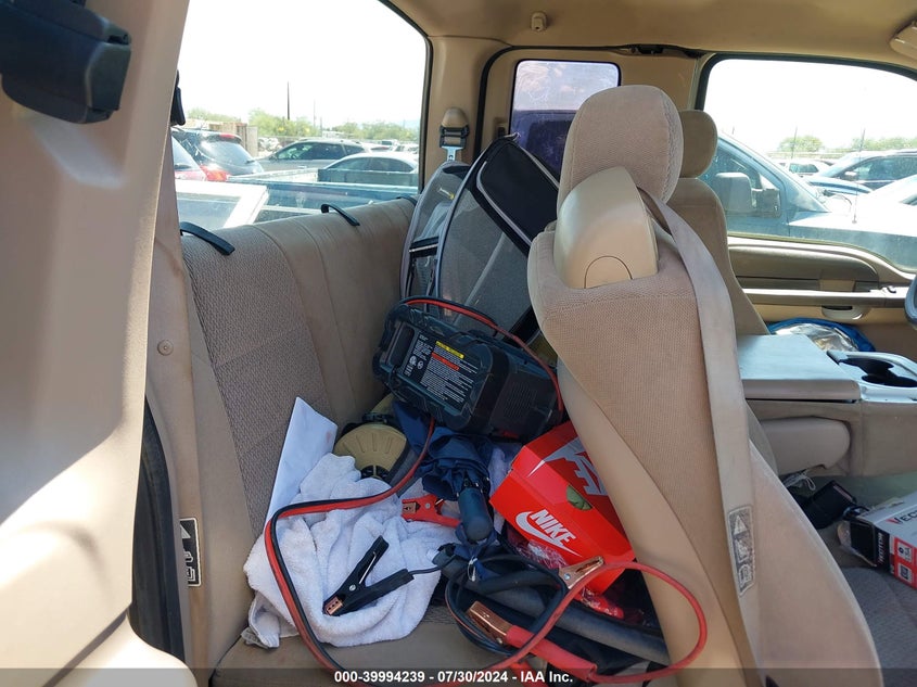 2003 Ford F-250 Lariat/Xl/Xlt VIN: 1FTNX20P33ED24349 Lot: 39994239