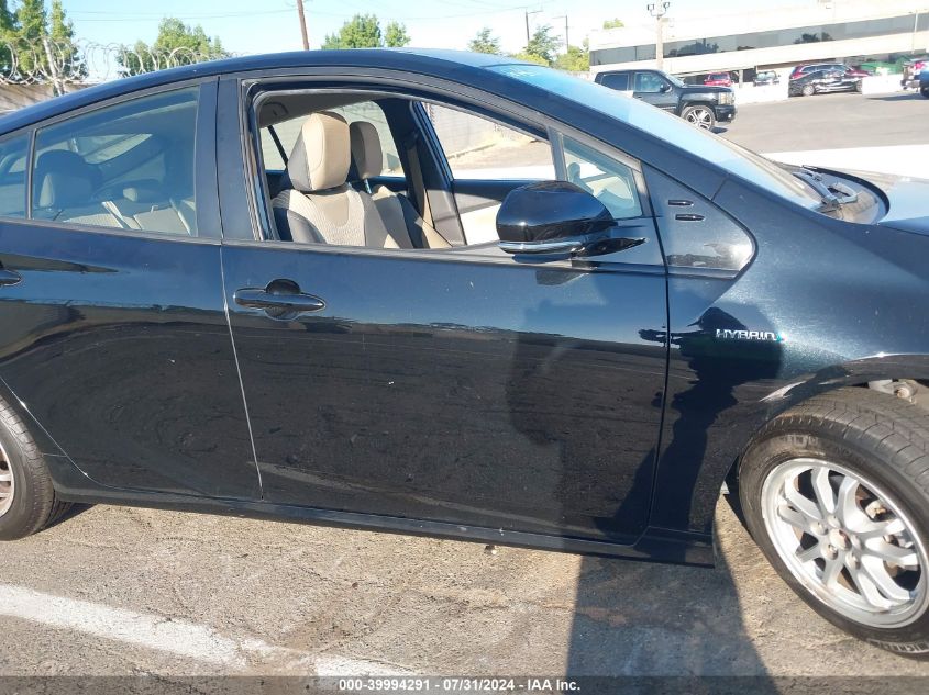 2017 Toyota Prius Two VIN: JTDKBRFUXH3048262 Lot: 39994291