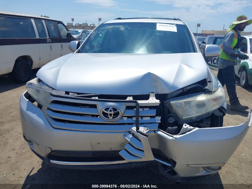 2011 Toyota Highlander Se V6 VIN: 5TDBK3EH8BS042998 Lot: 39994376