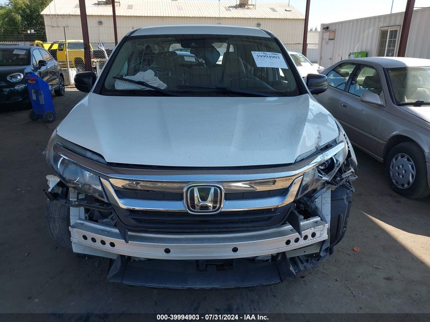 VIN 5FNYF5H17KB013182 2019 HONDA PILOT LX