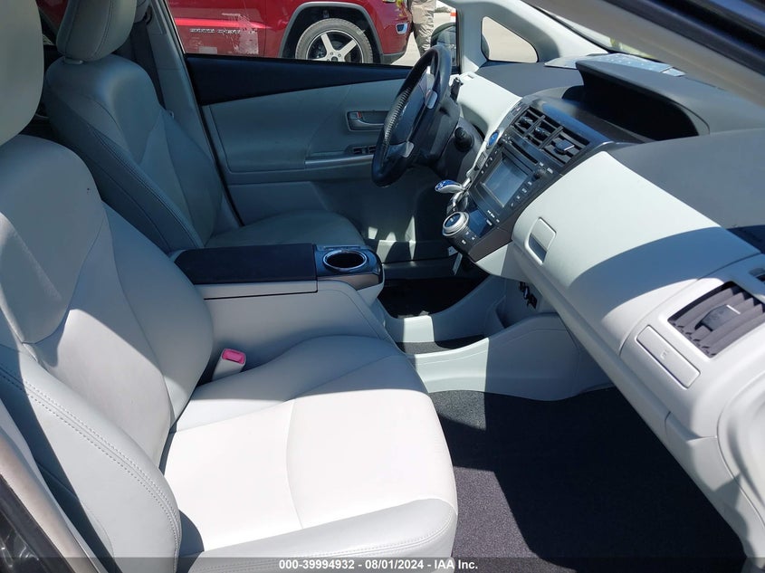 2014 Toyota Prius V Five VIN: JTDZN3EU1EJ011077 Lot: 39994932