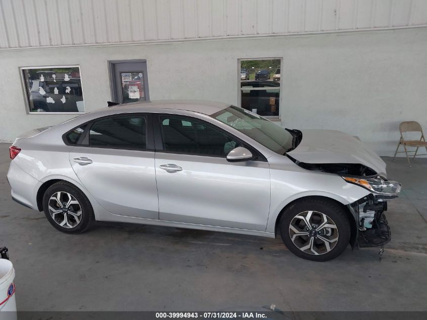 2021 Kia Forte Lxs VIN: 3KPF24AD8ME333881 Lot: 39994943