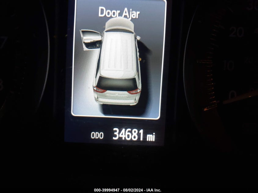 2019 TOYOTA SIENNA XLE - 5TDDZ3DC2KS219460