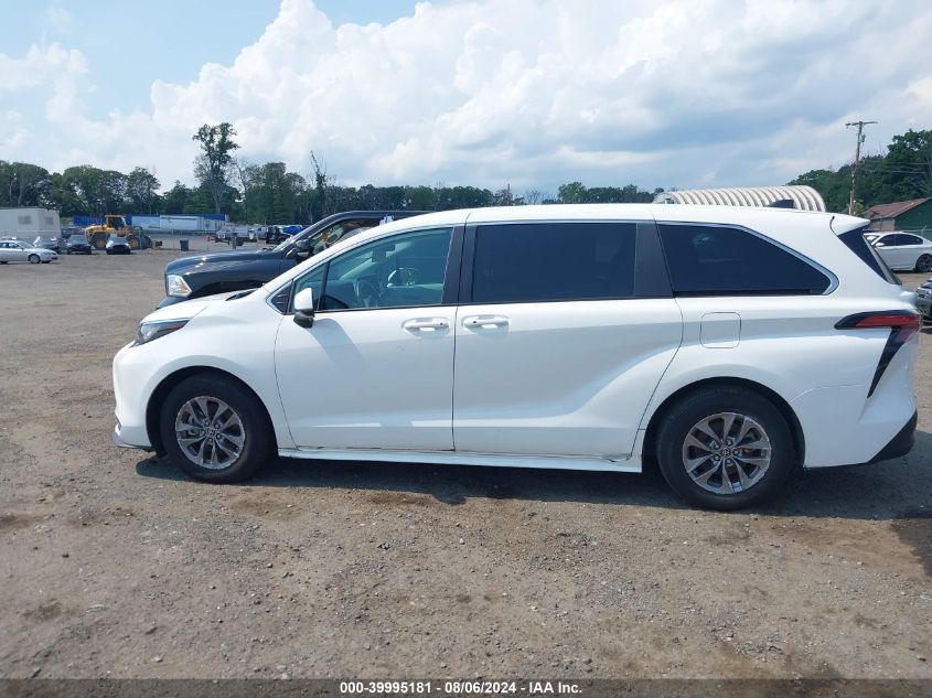 2022 Toyota Sienna Le VIN: 5TDKSKFC9NS070102 Lot: 39995181