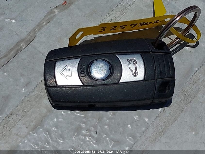 2012 BMW 328I VIN: WBAKE5C55CJ106308 Lot: 39995183