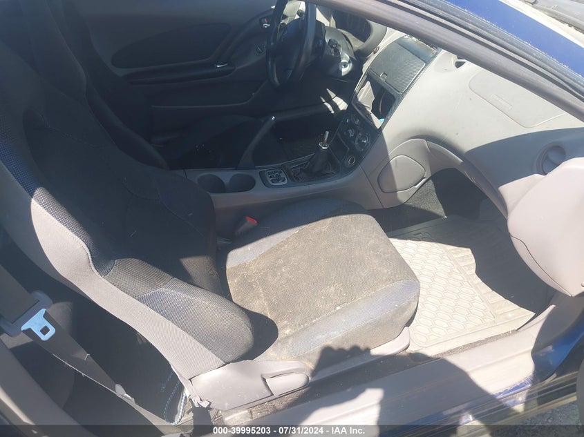 2000 Toyota Celica Gt VIN: JTDDR32T2Y0026188 Lot: 39995203