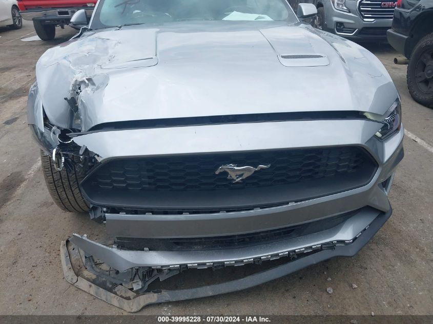 2022 Ford Mustang Ecoboost Premium VIN: 1FATP8UH6N5102670 Lot: 39995228