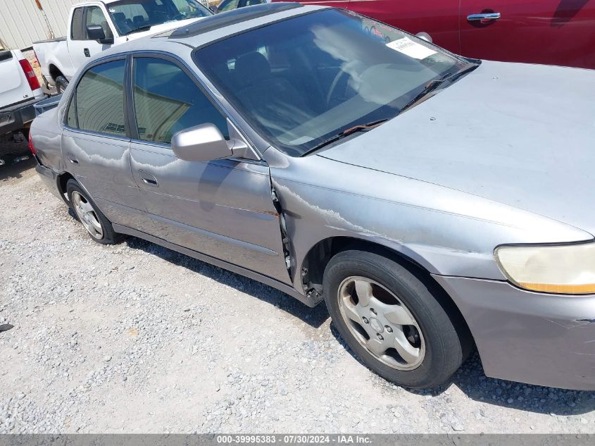 2000 Honda Accord 2.3 Ex VIN: 1HGCG5654YA103714 Lot: 39995383