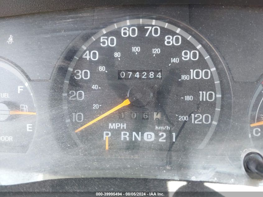 1996 Ford Crown Victoria Lx VIN: 2FALP74W1TX212787 Lot: 39995494