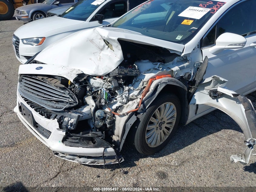 2015 Ford Fusion Energi Se Luxury VIN: 3FA6P0PUXFR214247 Lot: 39995497