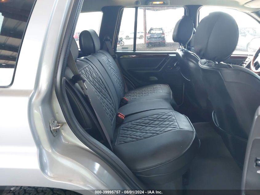 2000 Jeep Grand Cherokee Limited VIN: 1J4GW58NXYC256113 Lot: 39995757