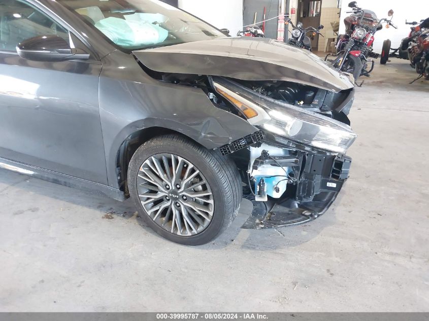 2023 Kia Forte Gt-Line VIN: 3KPF54AD2PE672373 Lot: 39995787