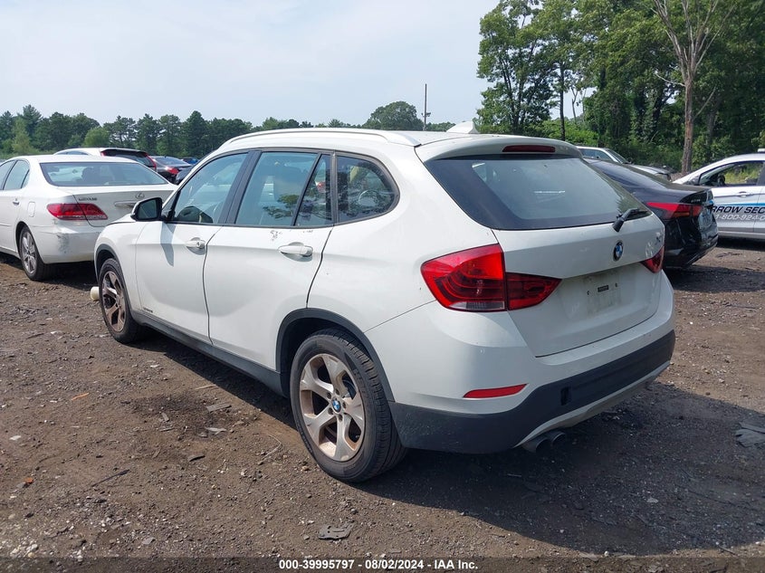 2013 BMW X1 Sdrive28I VIN: WBAVM1C51DVL64439 Lot: 39995797