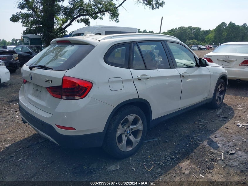 2013 BMW X1 Sdrive28I VIN: WBAVM1C51DVL64439 Lot: 39995797