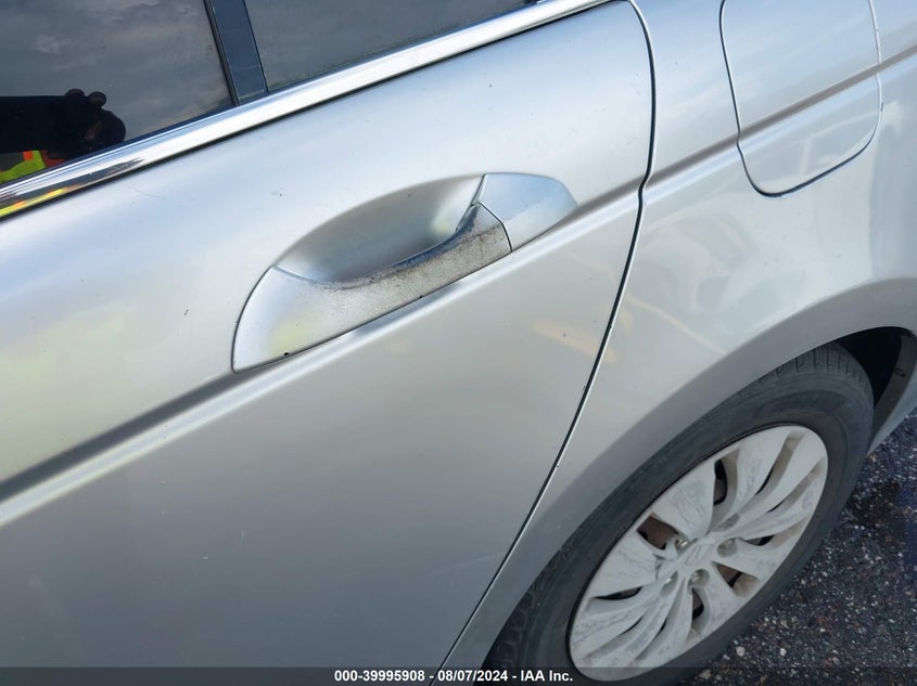 2009 Honda Accord 2.4 Lx VIN: JHMCP26339C015043 Lot: 39995908