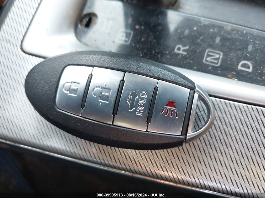 2014 Nissan Sentra Sr VIN: 3N1AB7AP4EY233284 Lot: 39995913