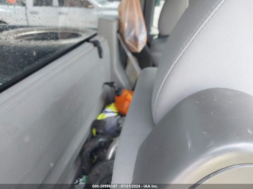 2007 Ford F-150 Stx/Xl/Xlt VIN: 1FTRF12227KC47495 Lot: 39996107