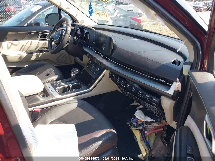 2023 KIA CARNIVAL 3.5L V6   N(VIN: KNDNB4H35P6191556