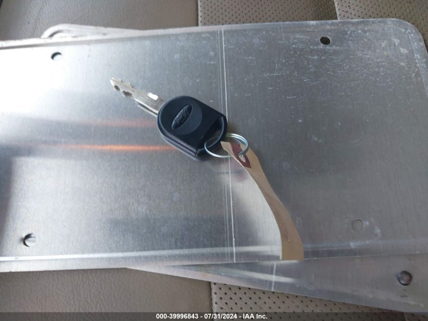 2007 Ford Escape Limited VIN: 1FMCU94147KA44005 Lot: 39996843