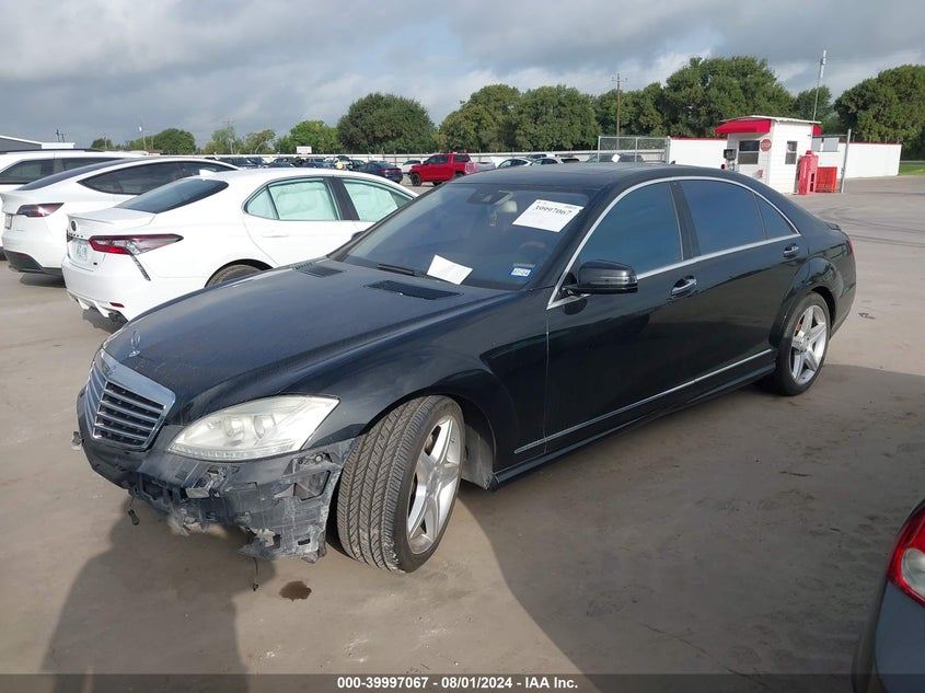 2010 Mercedes-Benz S 550 VIN: WDDNG7BBXAA288216 Lot: 39997067