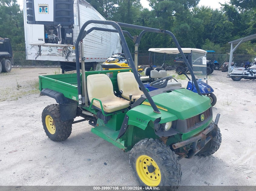 JOHN DEERE GATOR 4X4 2007. Lot# 39997106. VIN M0XUVGX0AA734. Photo 1