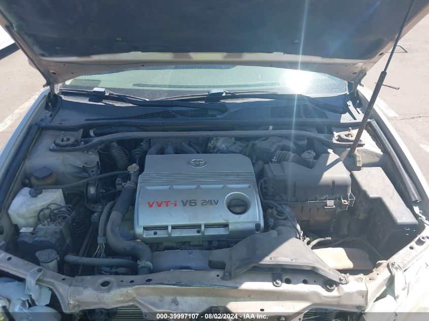 2005 Toyota Camry Xle V6 VIN: 4T1BF30K75U605803 Lot: 39997107