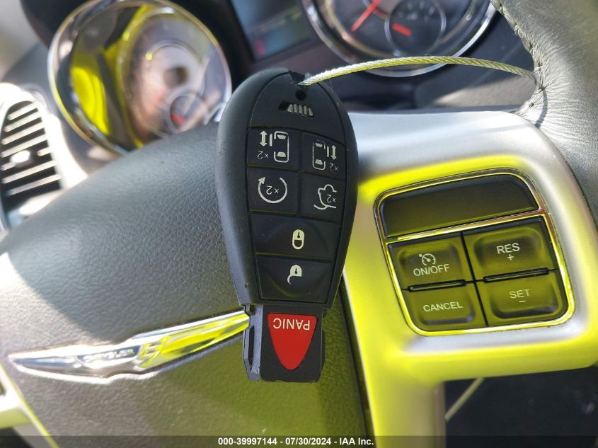 2015 Chrysler Town & Country Touring VIN: 2C4RC1BG8FR595189 Lot: 39997144