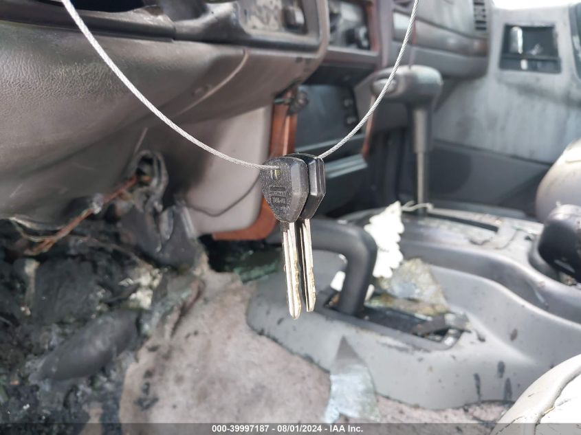 1993 Jeep Grand Cherokee Limited VIN: 1J4GZ78Y3PC523636 Lot: 39997187