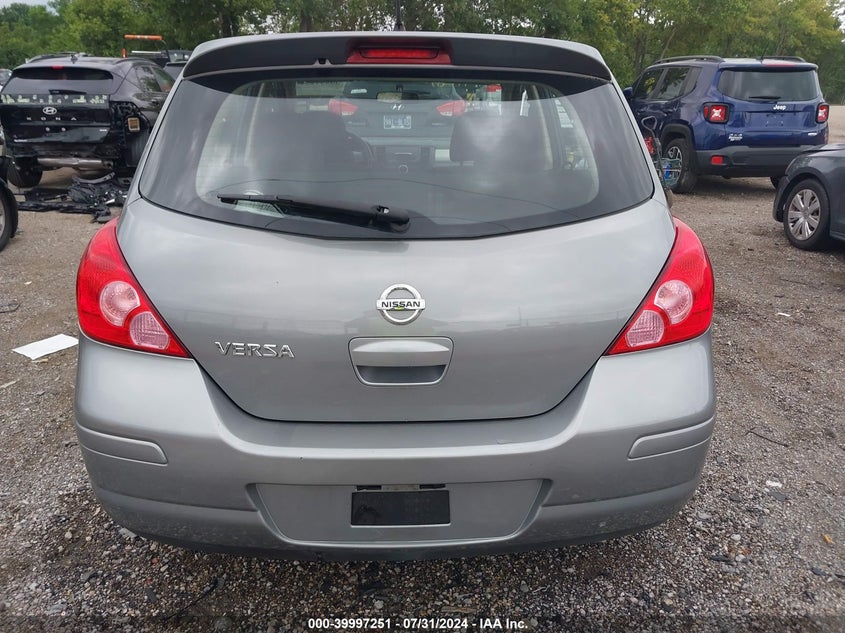 2012 Nissan Versa 1.8 S VIN: 3N1BC1CP2CK279918 Lot: 39997251