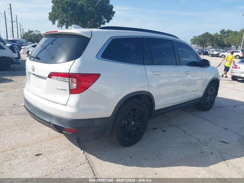 VIN 5FNYF5H28MB006155 2021 HONDA PILOT SE