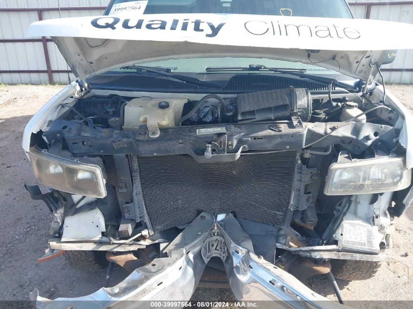 2005 Chevrolet Express VIN: 1GCGG25V951232155 Lot: 39997564