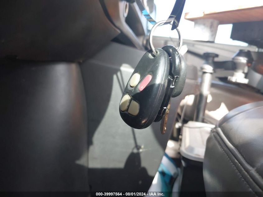 2005 Chevrolet Express VIN: 1GCGG25V951232155 Lot: 39997564