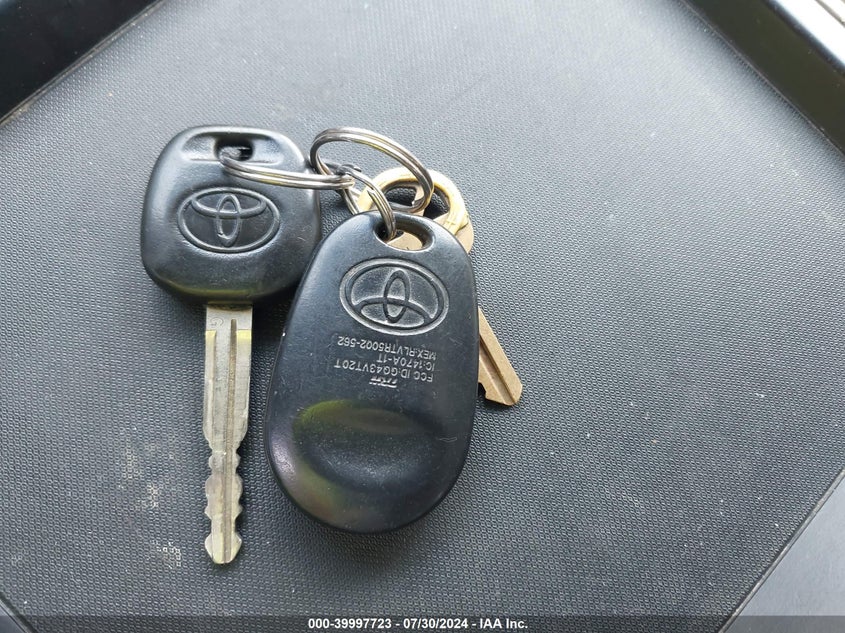 2011 Toyota Sienna Le V6 VIN: 5TDKK3DC6BS124797 Lot: 39997723