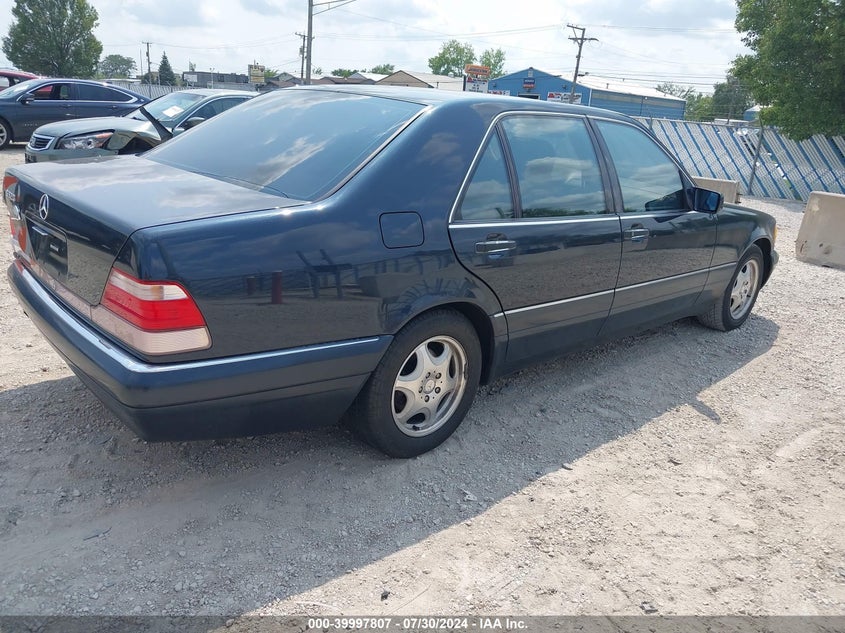 1999 Mercedes-Benz S 320 VIN: WDBGA33G5XA423908 Lot: 39997807