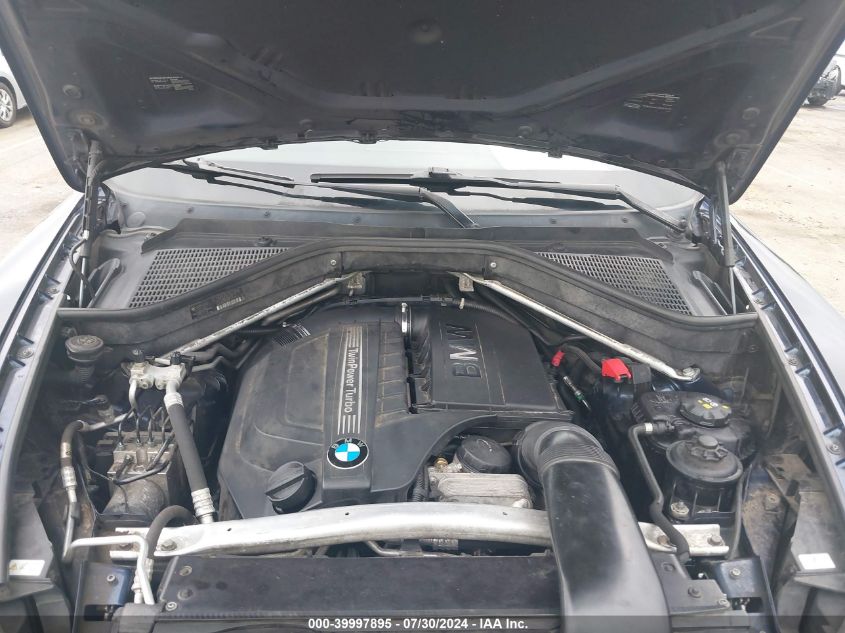 2013 BMW X5 xDrive35I/xDrive35I Premium/xDrive35I Sport Activity VIN: 5UXZV4C52D0E10801 Lot: 39997895