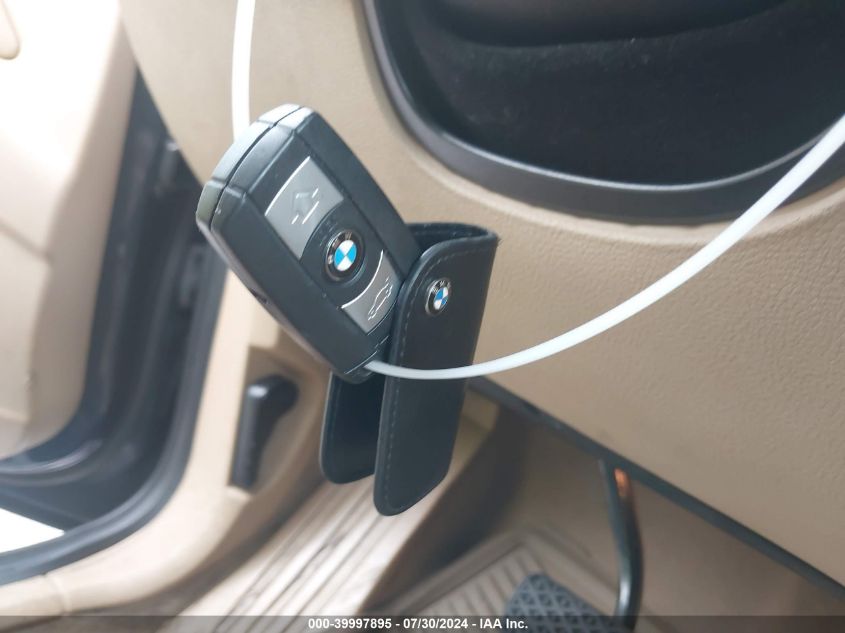 2013 BMW X5 xDrive35I/xDrive35I Premium/xDrive35I Sport Activity VIN: 5UXZV4C52D0E10801 Lot: 39997895