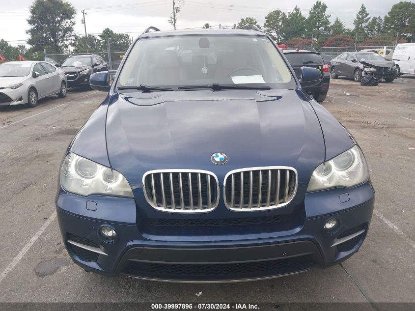2013 BMW X5 xDrive35I/xDrive35I Premium/xDrive35I Sport Activity VIN: 5UXZV4C52D0E10801 Lot: 39997895